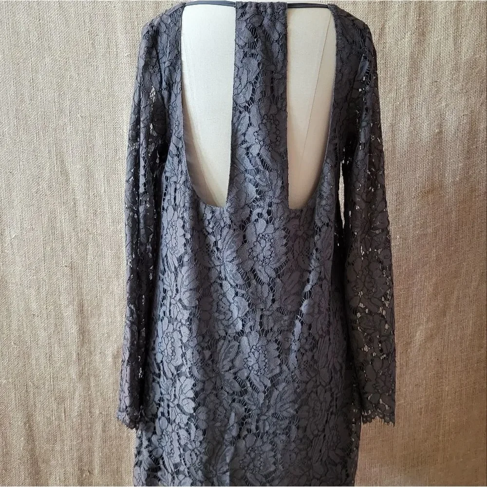 CHASER Grey Lace Bell Sleeve Dress -S - Picture 3 of 5